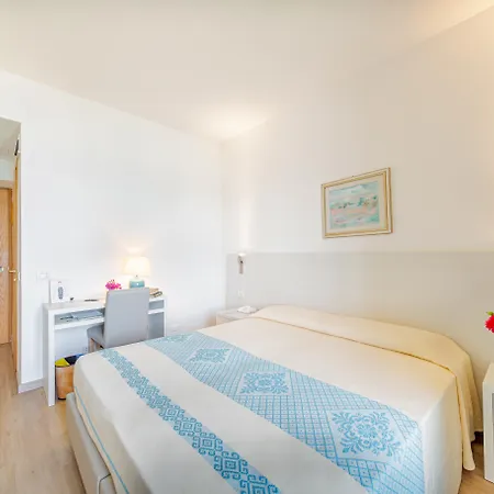 Hotel Dei Pini 4*