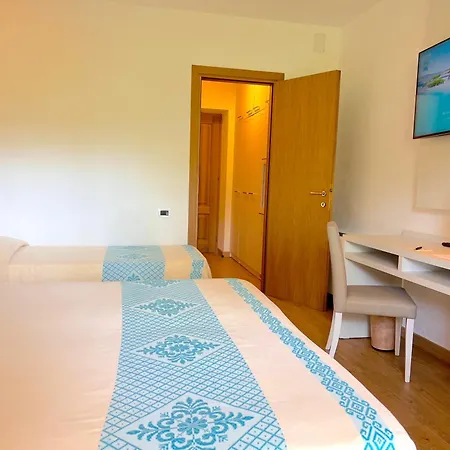 Hotel Dei Pini Fertilia