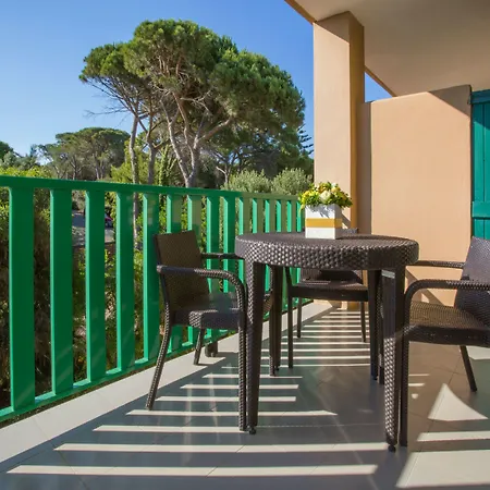 Hotel Dei Pini Fertilia