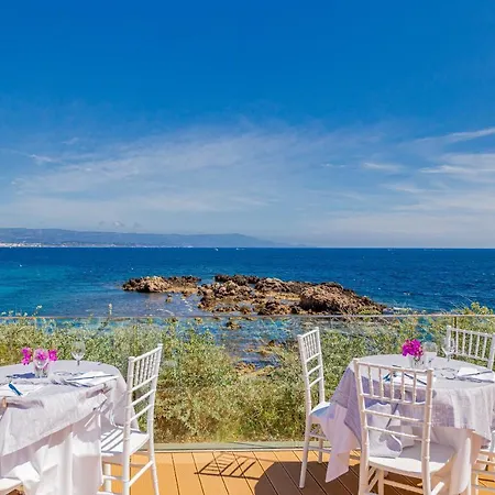 Dei Pini Otel 4*