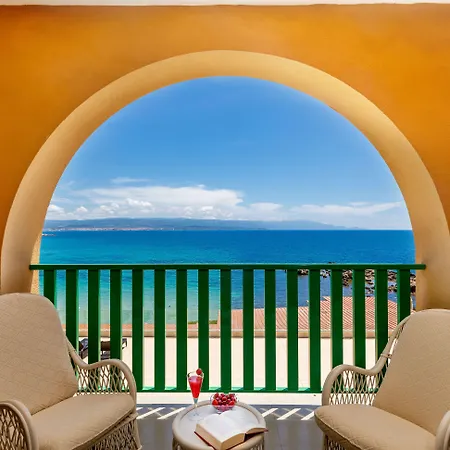 Dei Pini Hotel Fertilia