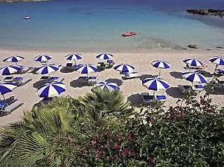 Dei Pini Hotel Fertilia