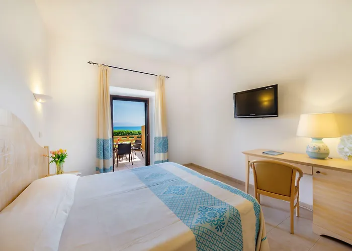 Dei Pini Hotel 4*
